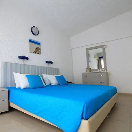 Christiana Aparthotel Gennadi